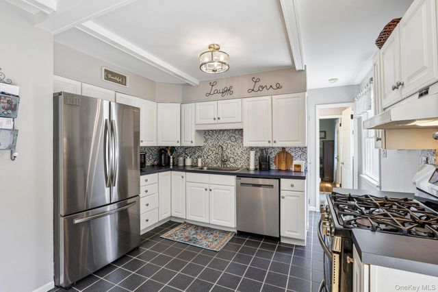 11 Claire Ann Drive, Warwick, NY 10990
