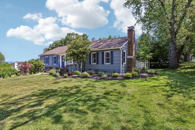 11 Claire Ann Drive, Warwick, NY 10990