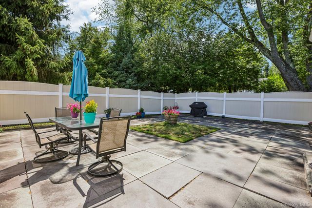 11 Claire Ann Drive, Warwick, NY 10990