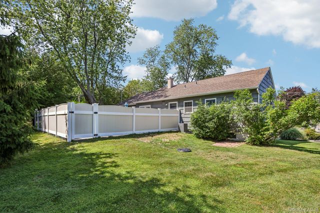 11 Claire Ann Drive, Warwick, NY 10990