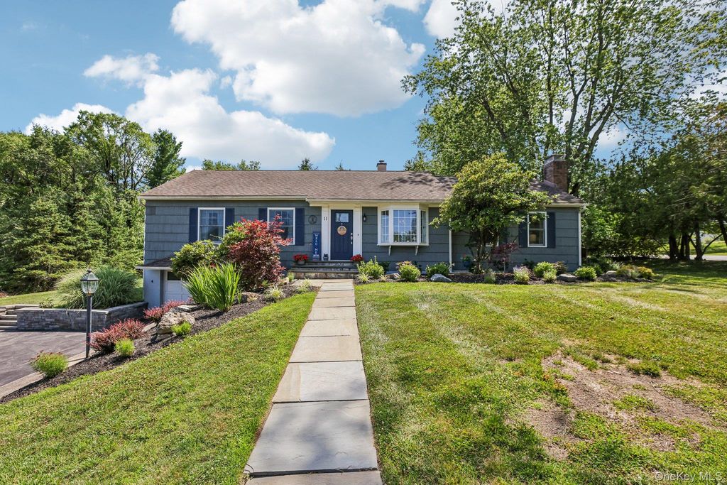 11 Claire Ann Drive, Warwick, NY 10990