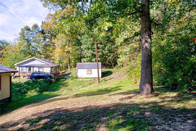 301 Amburgey Drive, New Albany, IN 47150