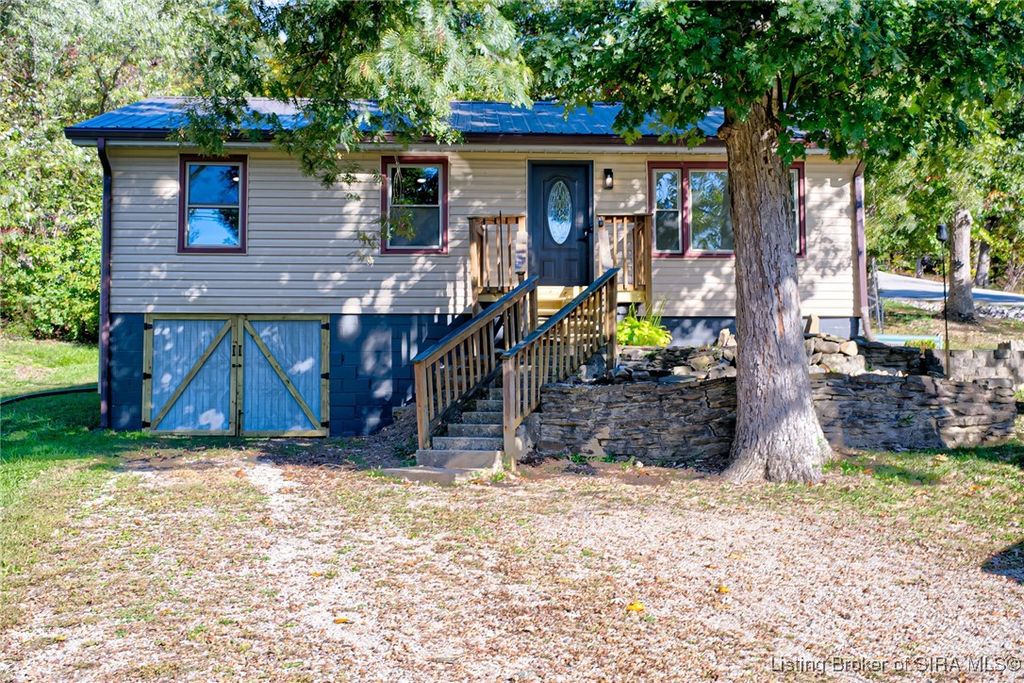 301 Amburgey Drive, New Albany, IN 47150