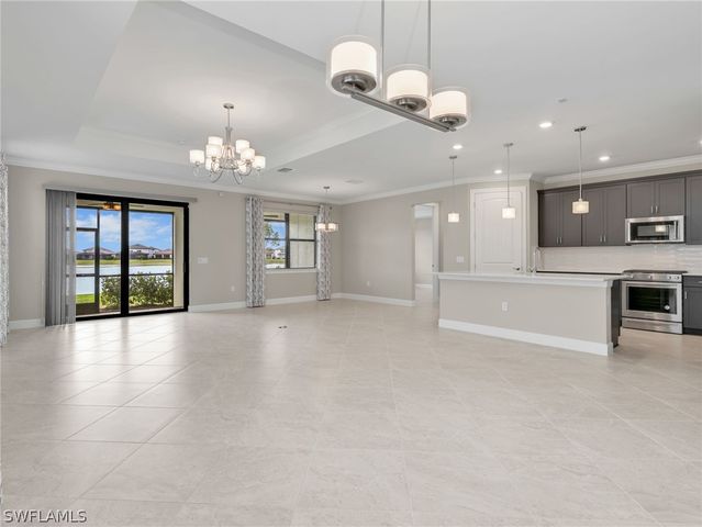 20300 Napa LOOP, Estero, FL 33928