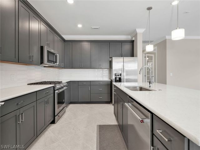 20300 Napa LOOP, Estero, FL 33928