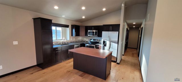 5816 HARPER CT, Rapid City, SD 57702