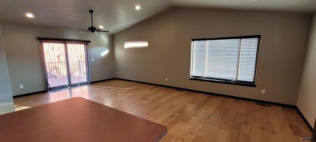 5816 HARPER CT, Rapid City, SD 57702