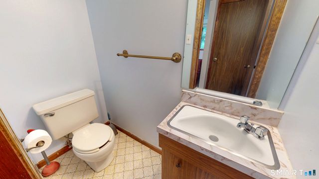 563 Churchill Drive 563, Newington, CT 06111