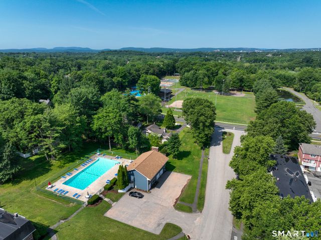 563 Churchill Drive 563, Newington, CT 06111