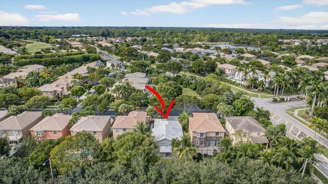1475 Running Oak Lane, Royal Palm Beach, FL 33411