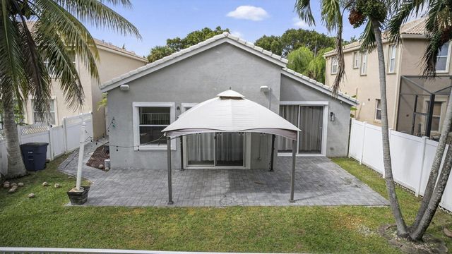 1475 Running Oak Lane, Royal Palm Beach, FL 33411