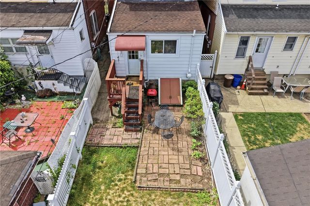 1943 Fairview Avenue, Wilson Boro, PA 18042