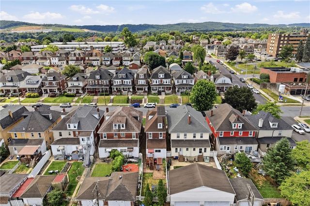 1943 Fairview Avenue, Wilson Boro, PA 18042