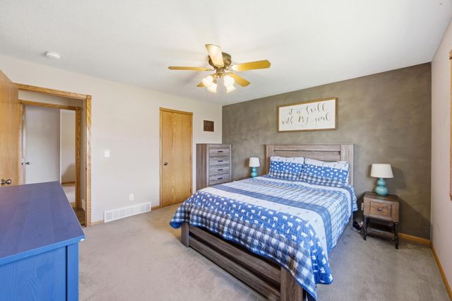 3507 Taylor Street S, Fargo, ND 58104