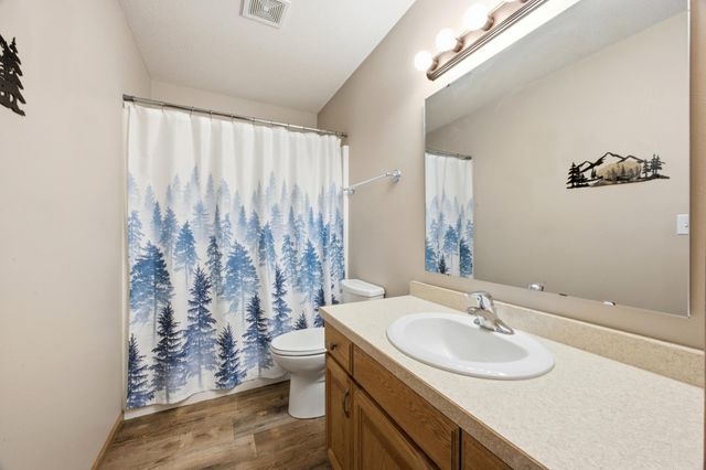3507 Taylor Street S, Fargo, ND 58104