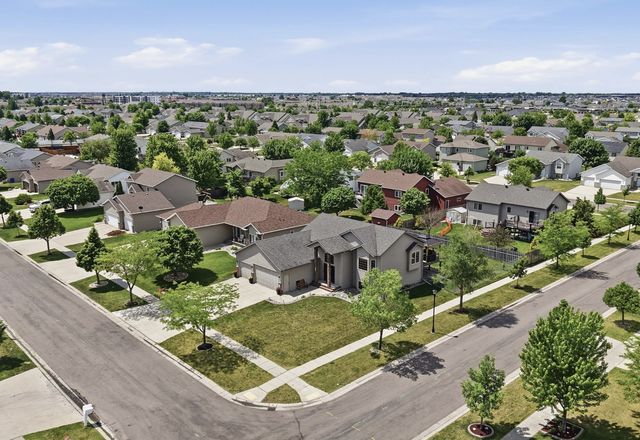 3507 Taylor Street S, Fargo, ND 58104