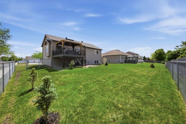 3507 Taylor Street S, Fargo, ND 58104