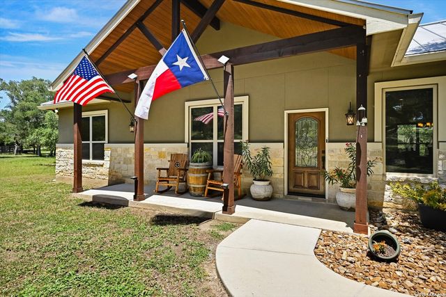 281 Kellog, Fischer, TX 78623