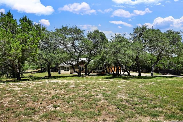 281 Kellog, Fischer, TX 78623