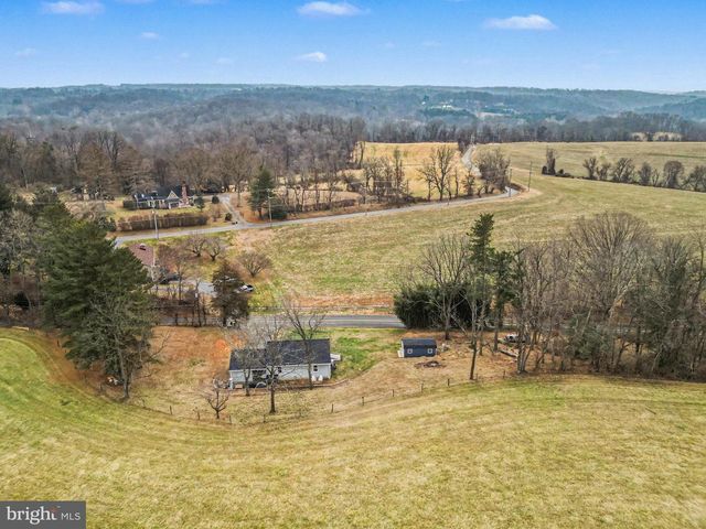 1612 WHITE HALL RD, White Hall, MD 21161