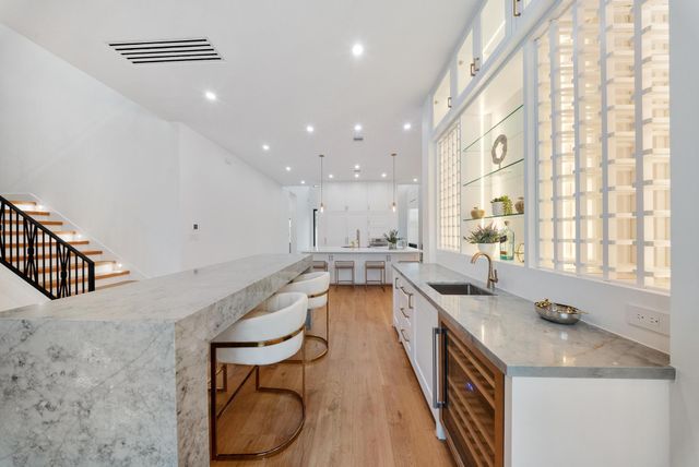 6510 Sivley Street, Houston, TX 77055