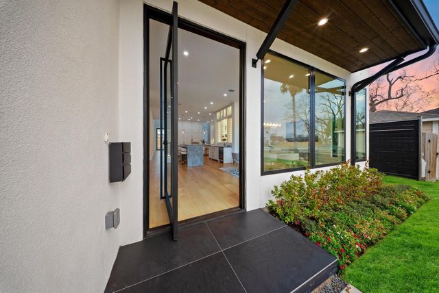 6510 Sivley Street, Houston, TX 77055