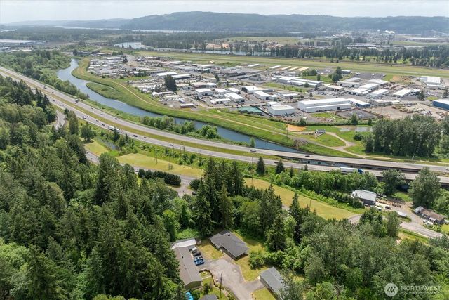 121 Lowrane Drive, Kelso, WA 98626