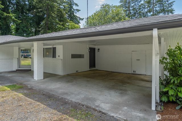 121 Lowrane Drive, Kelso, WA 98626