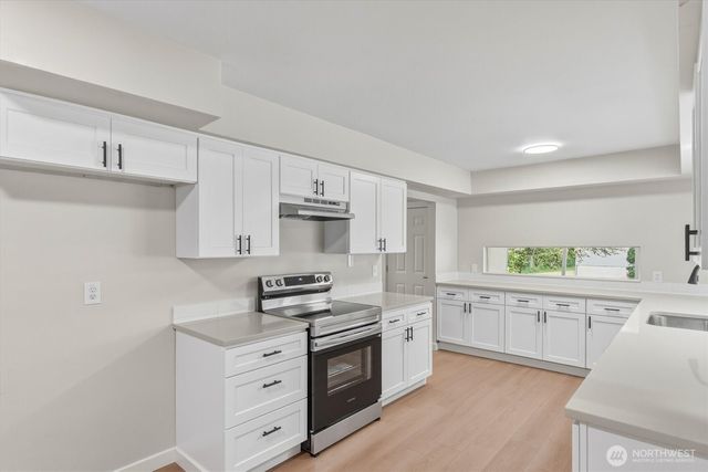121 Lowrane Drive, Kelso, WA 98626