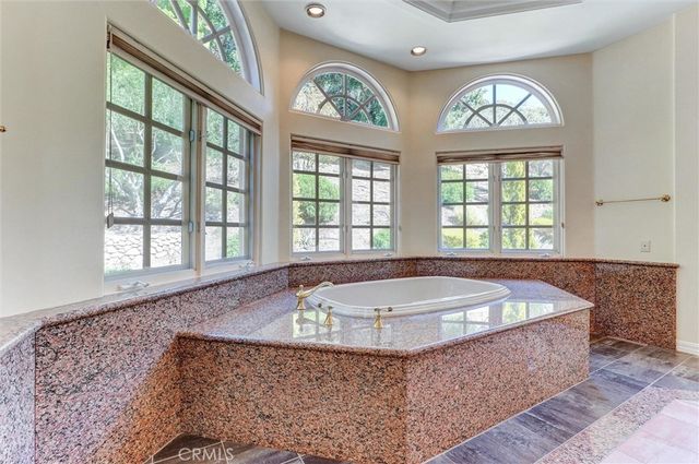 498 Lakeview Canyon, Westlake Village, CA 91362