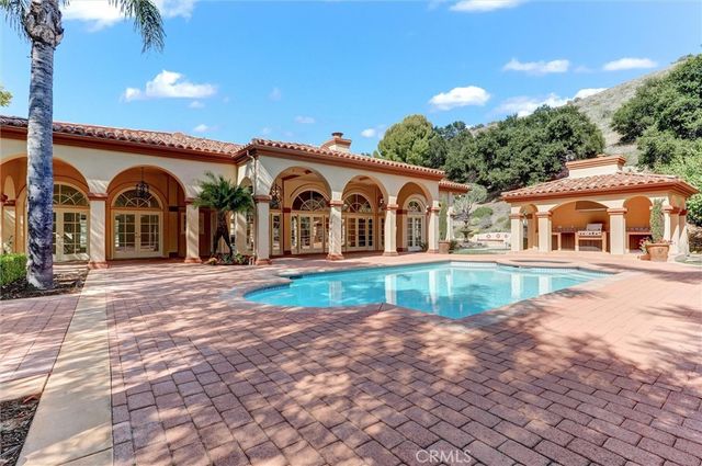 498 Lakeview Canyon, Westlake Village, CA 91362