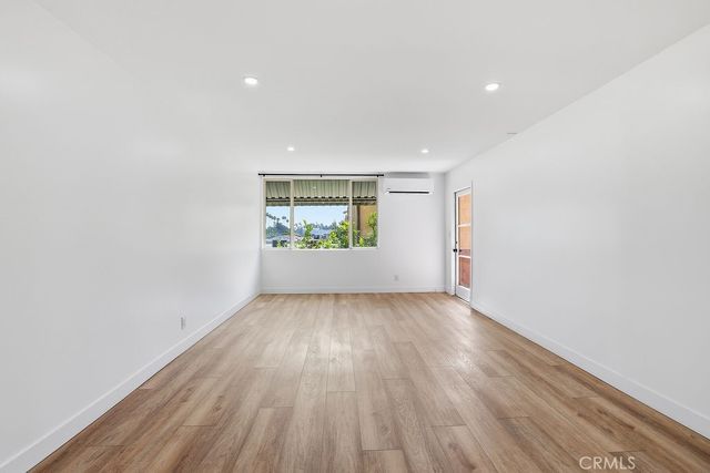 17000 Burbank Boulevard 211, Encino, CA 91316