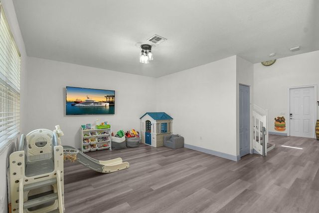 840 Gairloch Lane, Fort Pierce, FL 34947