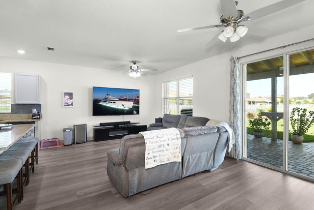 840 Gairloch Lane, Fort Pierce, FL 34947