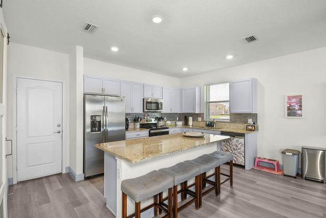 840 Gairloch Lane, Fort Pierce, FL 34947
