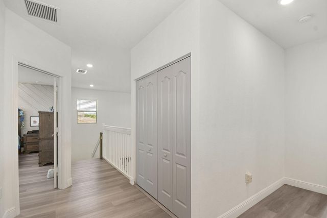 840 Gairloch Lane, Fort Pierce, FL 34947