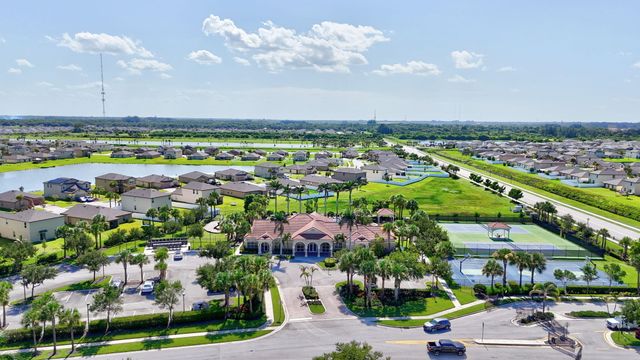 840 Gairloch Lane, Fort Pierce, FL 34947