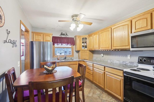 6889 and 6897 North Towne Road, Deforest, WI 53532