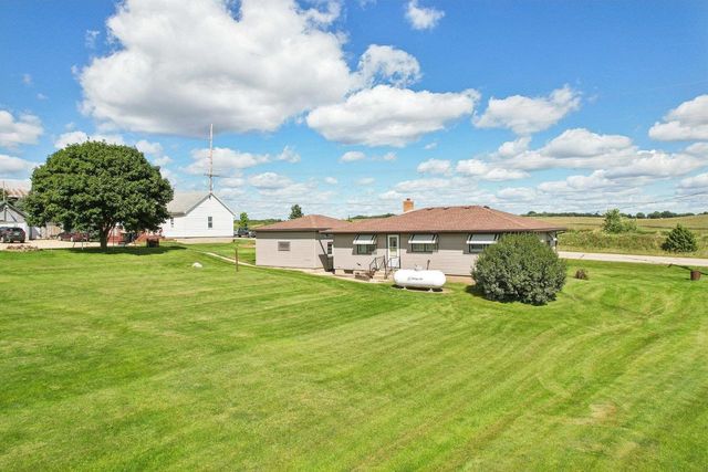 6889 and 6897 North Towne Road, Deforest, WI 53532