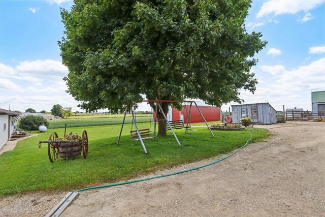 6889 and 6897 North Towne Road, Deforest, WI 53532