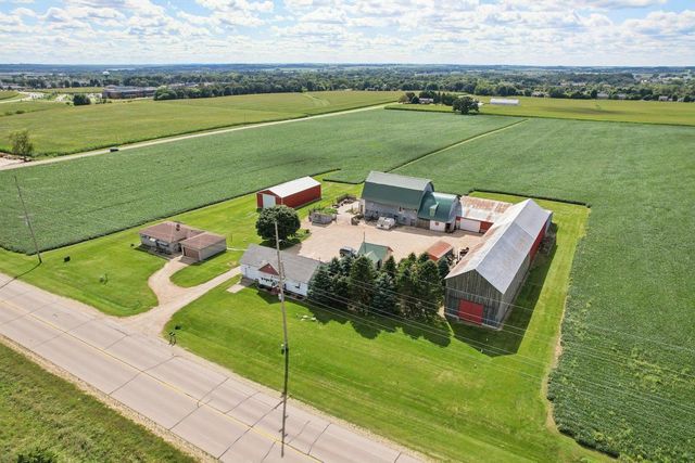 6889 and 6897 North Towne Road, Deforest, WI 53532