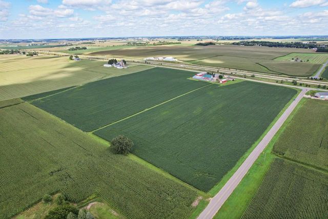 6889 and 6897 North Towne Road, Deforest, WI 53532