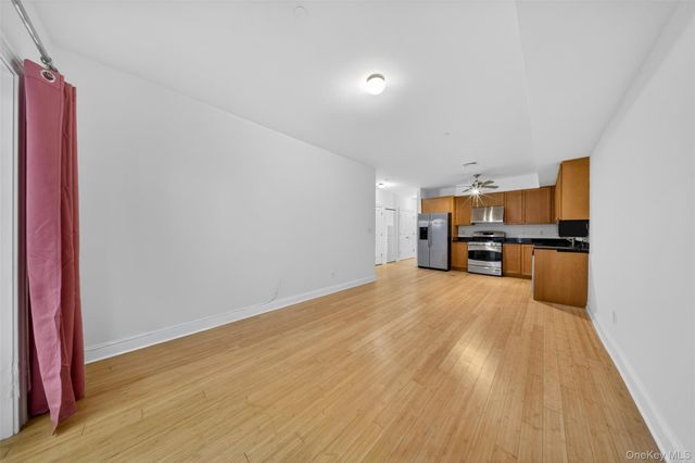 343 Soundview Lane, College Point, NY 11356