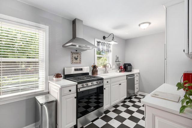 1787 Markham Road, Charleston, SC 29414