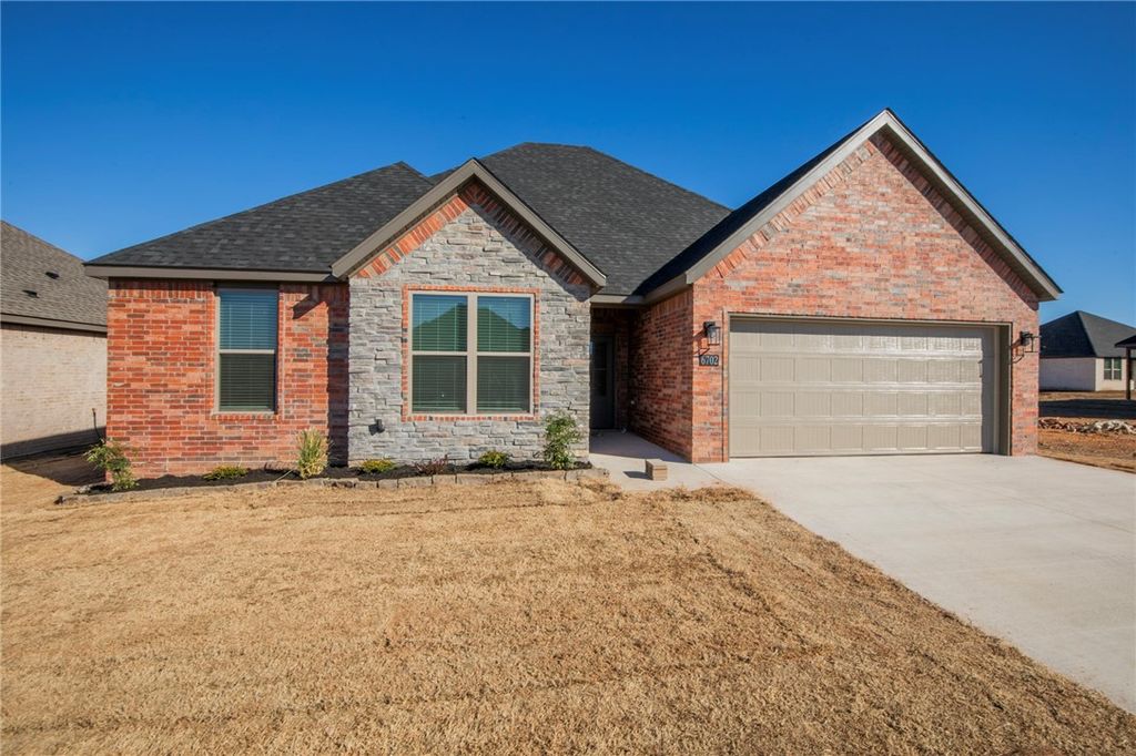 6702 SW Basswood Avenue, Bentonville, AR 72713