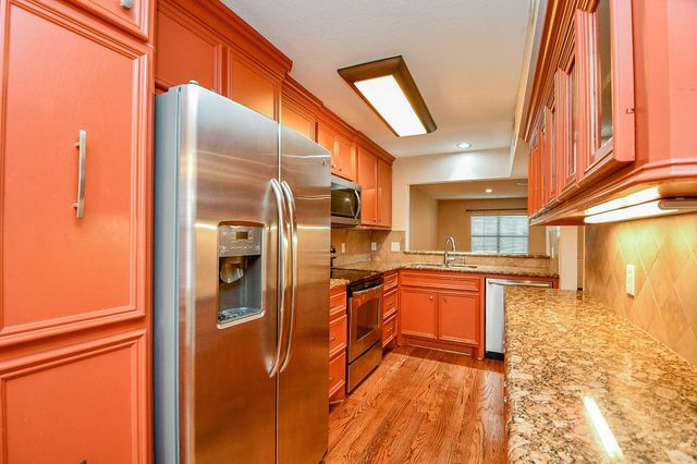 5244 Arboles Drive 6, Houston, TX 77035