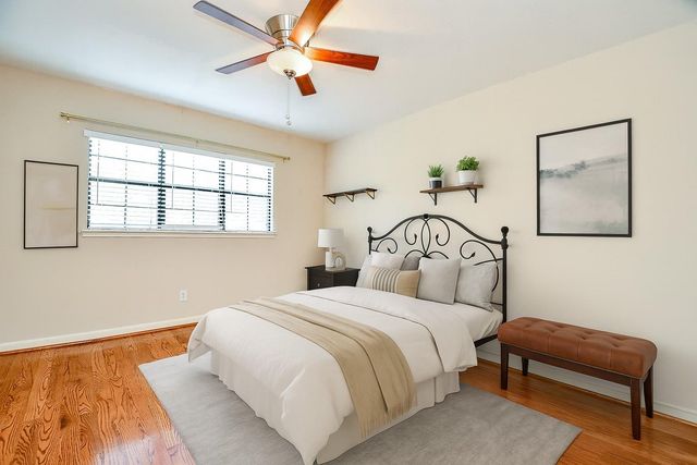 5244 Arboles Drive 6, Houston, TX 77035