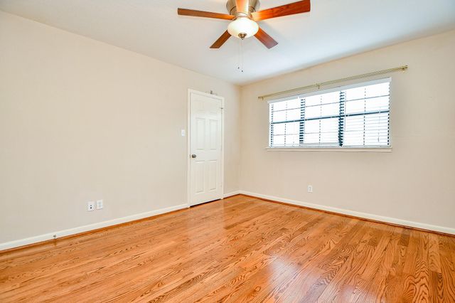 5244 Arboles Drive 6, Houston, TX 77035