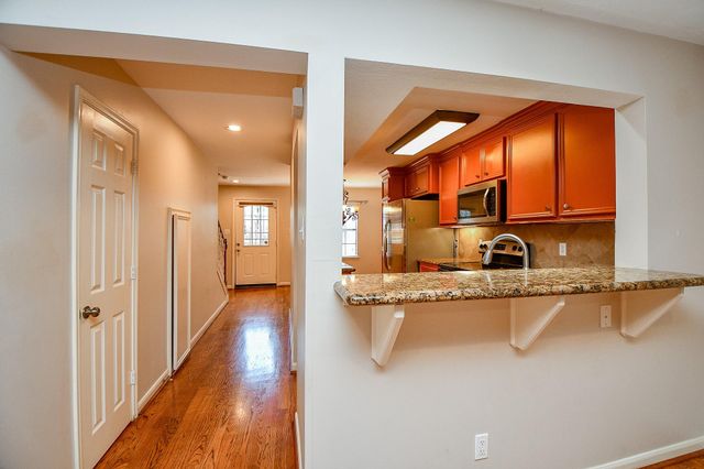 5244 Arboles Drive 6, Houston, TX 77035
