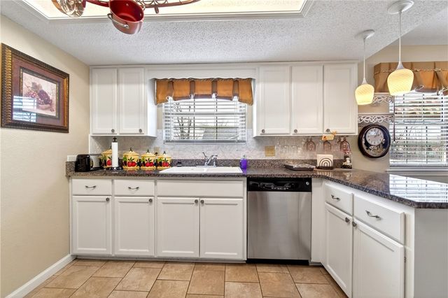 1016 S 27th Street, Rogers, AR 72758